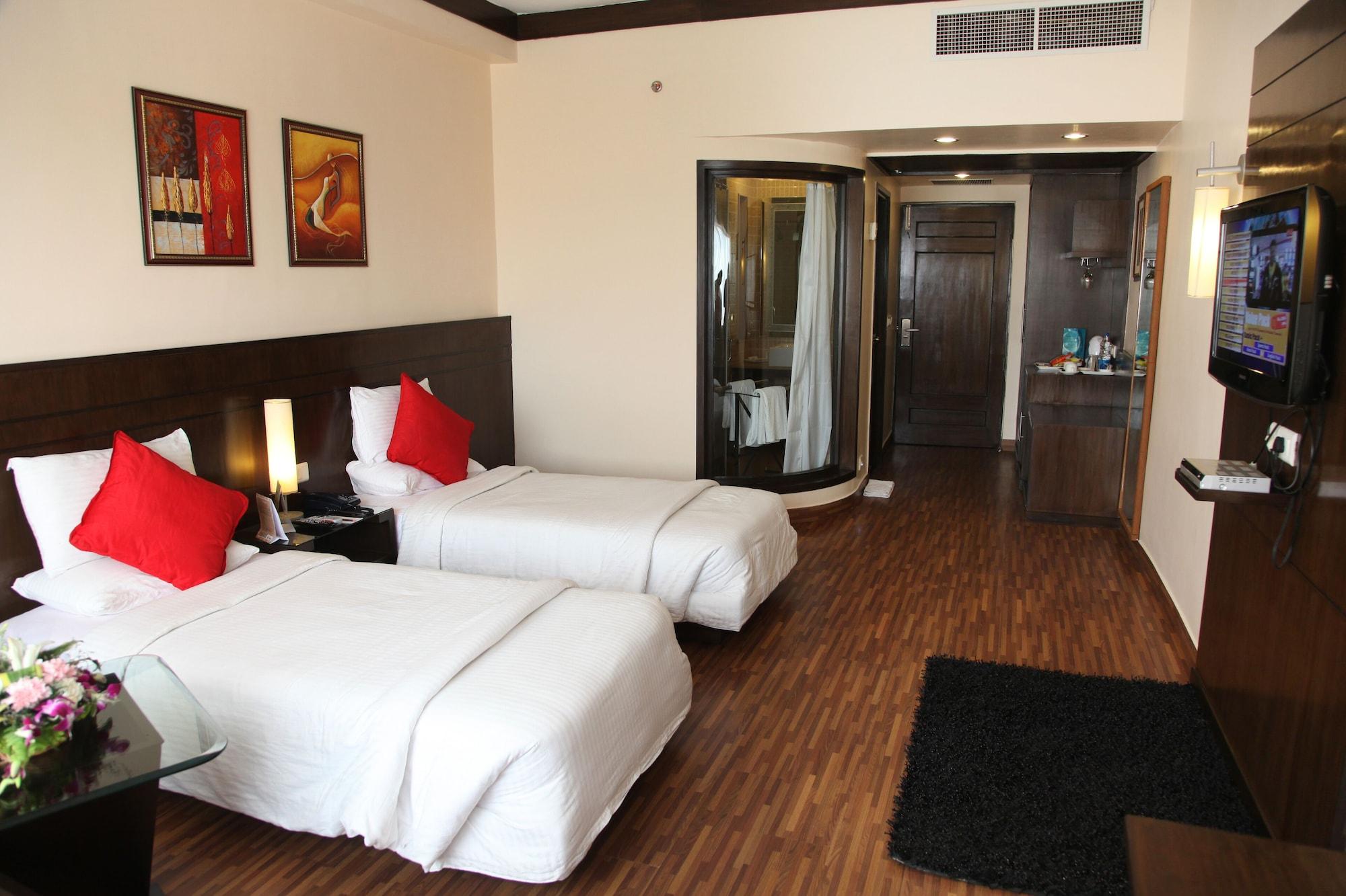 Hotel Pal Heights Bhubaneswar Extérieur photo