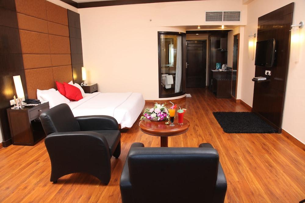 Hotel Pal Heights Bhubaneswar Extérieur photo