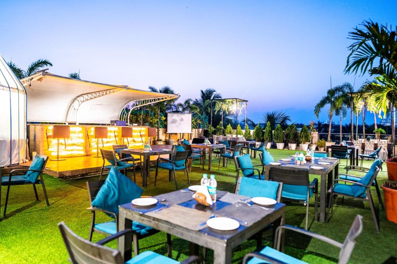 Hotel Pal Heights Bhubaneswar Extérieur photo